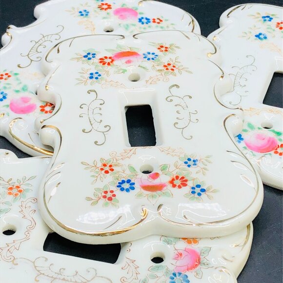Vintage 60s Japan Victorian Floral Porcelain Toggle Switch Plate Covers Set of 4 - Picture 1 of 8
